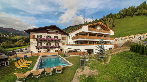<h5>Südtirol - Eisacktal: 2P/6T HP; Hotel*** Schaurhof, Sterzing</h5>
