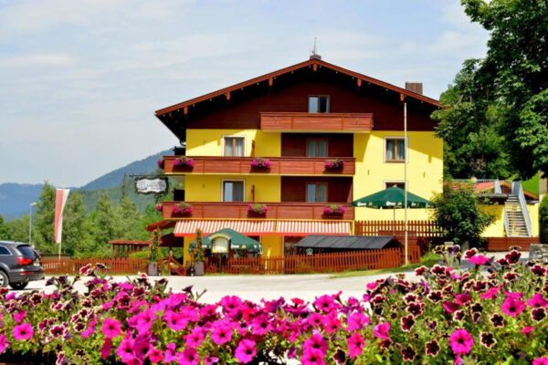 <h5>Tirol - Achensee: 2P/6T ÜF; Beretta - Hotel, Restaurant & Pizzeria</h5>