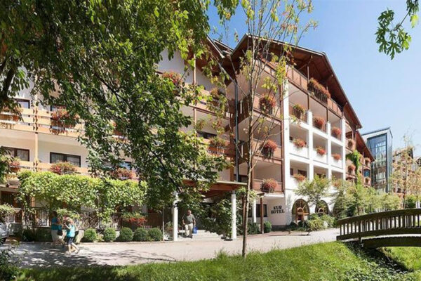 <h5>Oberösterreich - Naturpark Mühlviertel: 2P/5T HP; ***Kurhotel Bad Zell Bad Zell</h5>